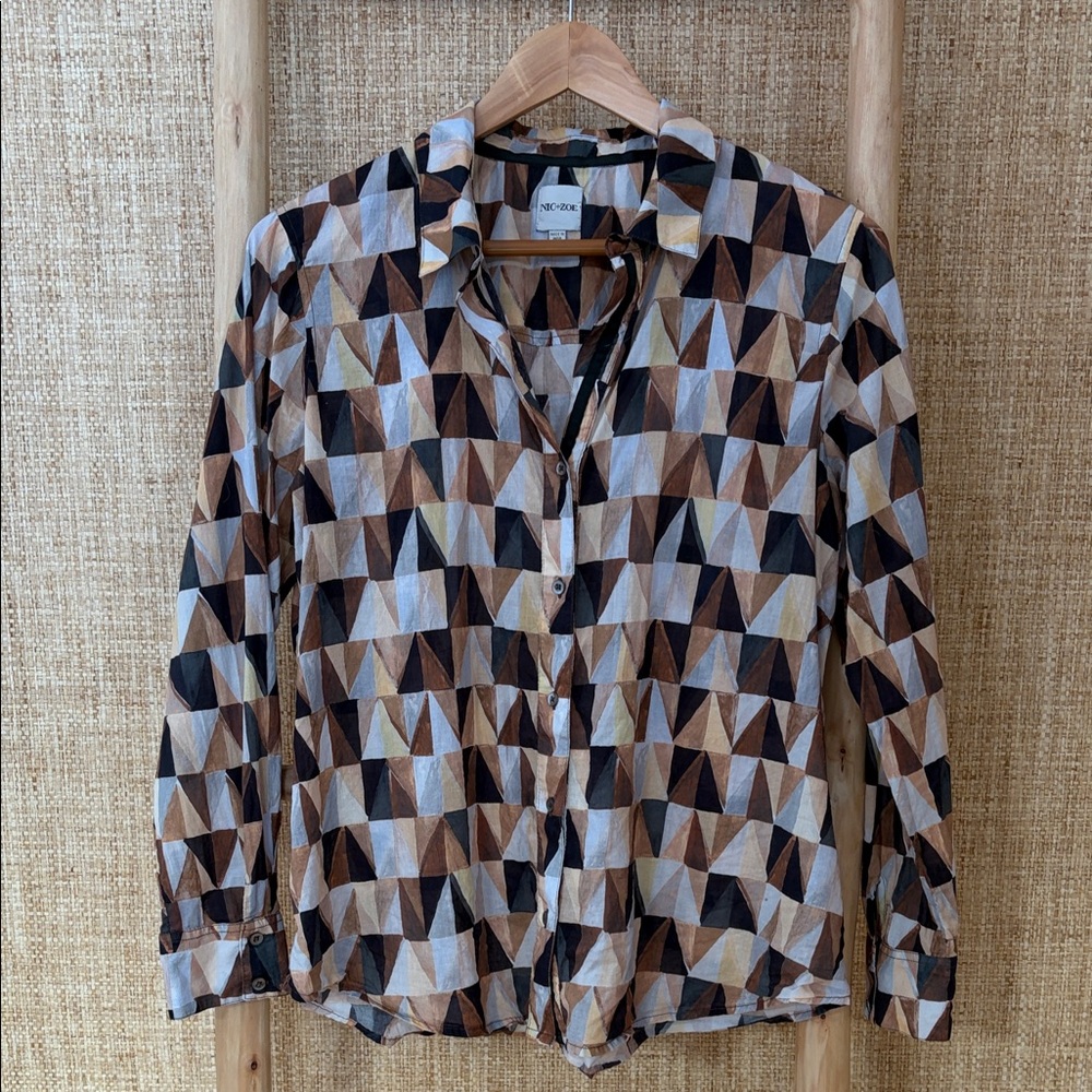 NIC+ZOE Geometric Pattern Crinkle Blouse in Brown, Beige, Grey, Tan, and Black